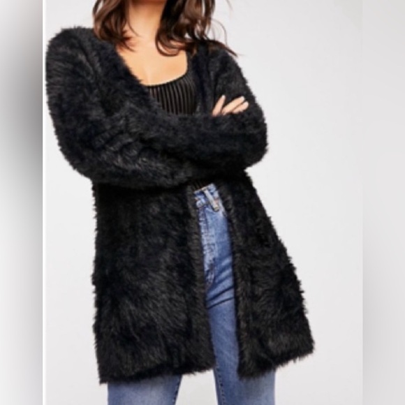 FREE PEOPLE Faux Fur Cardigan Size Extra Small Black - Picture 1 of 10